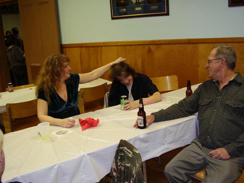 xmasparty10.jpg